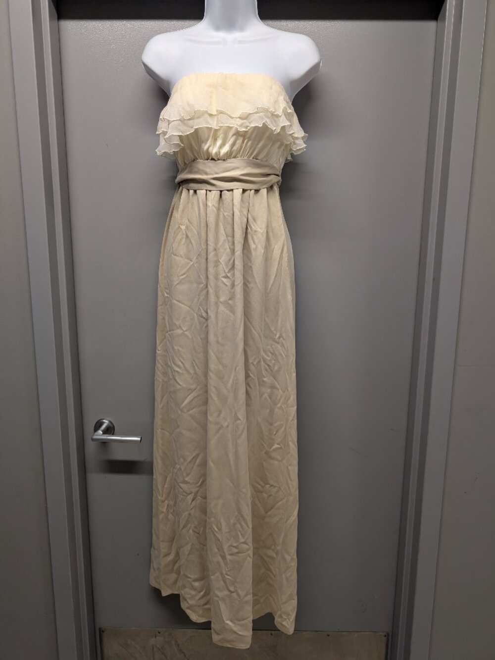 Swoom Made in USA Elegant Cream Strapless Maxi Dress